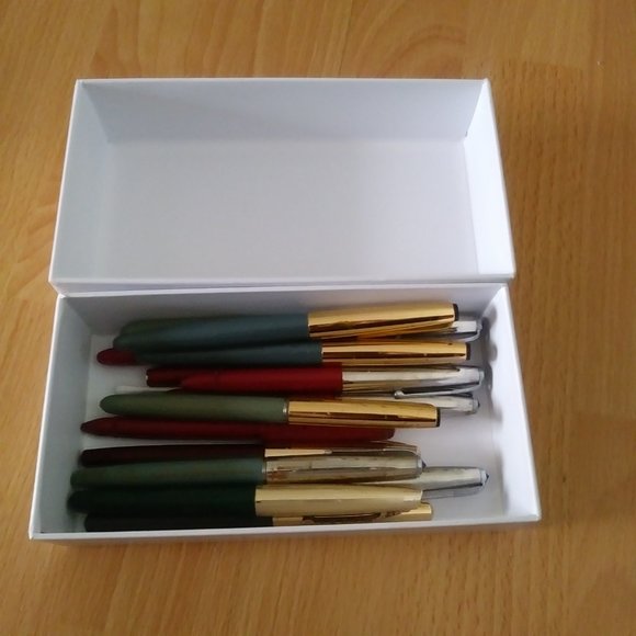 14 VINTAGE FOUNTAIN INK PENS - Picture 12 of 14